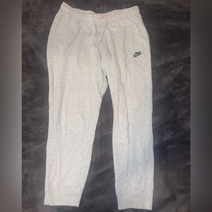 Woman’s sweatpants